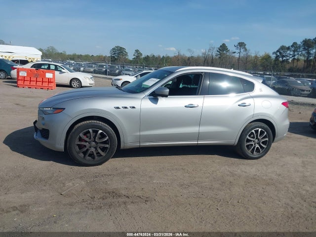 Maserati Levante 2017 ZN661XUL1HX199338 Image 14