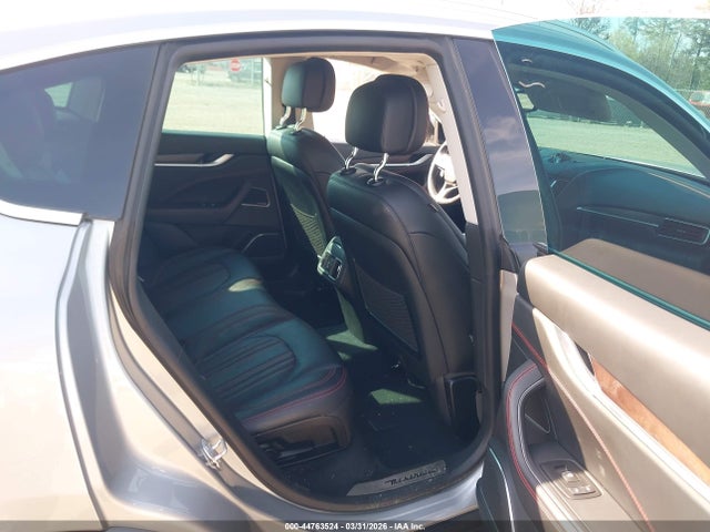 2017 MASERATI LEVANTE ZN661XUL1HX199338 Photo 7