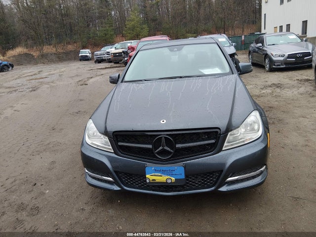 Продаж на аукціоні авто 2013 Mercedes-benz C 300 Luxury 4matic, vin: WDDGF8AB2DR269247, номер лоту: 44763543