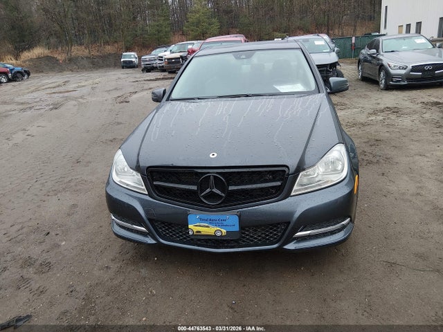 Продаж на аукціоні авто 2013 Mercedes-benz C 300 Luxury 4matic, vin: WDDGF8AB2DR269247, номер лоту: 44763543