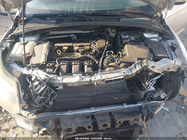 44763548 :رقم المزاد ، 1FADP3N23EL125711 vin ، 2014 Ford Focus Titanium مزاد بيع