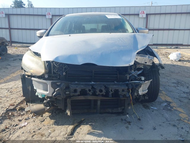 44763548 :رقم المزاد ، 1FADP3N23EL125711 vin ، 2014 Ford Focus Titanium مزاد بيع