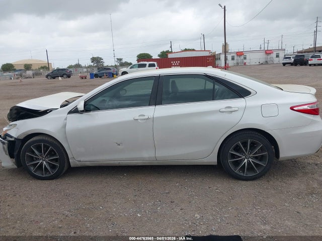 44763565 :رقم المزاد ، 4T1BF1FK2HU287279 vin ، 2017 Toyota Camry Xse مزاد بيع