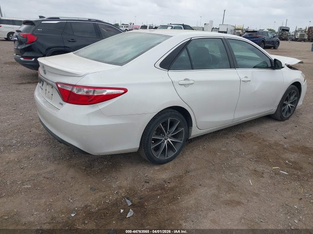 44763565 :رقم المزاد ، 4T1BF1FK2HU287279 vin ، 2017 Toyota Camry Xse مزاد بيع