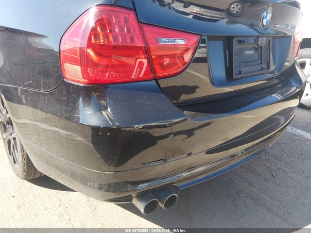 44763582 :رقم المزاد ، WBAPK7C57BF196217 vin ، 2011 Bmw 328i Xdrive مزاد بيع