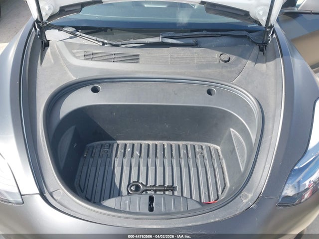 Продаж на аукціоні авто 2022 Tesla Model 3 Long Range Dual Motor All-wheel Drive, vin: 5YJ3E1EB1NF234641, номер лоту: 44763586