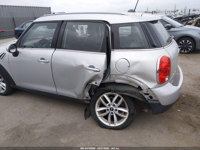 2014 MINI COUNTRYMAN WMWZB3C5XEWR38924 Photo 5