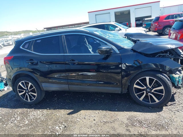 Продаж на аукціоні авто 2017 Nissan Rogue Sport Sl, vin: JN1BJ1CR5HW102668, номер лоту: 44763644