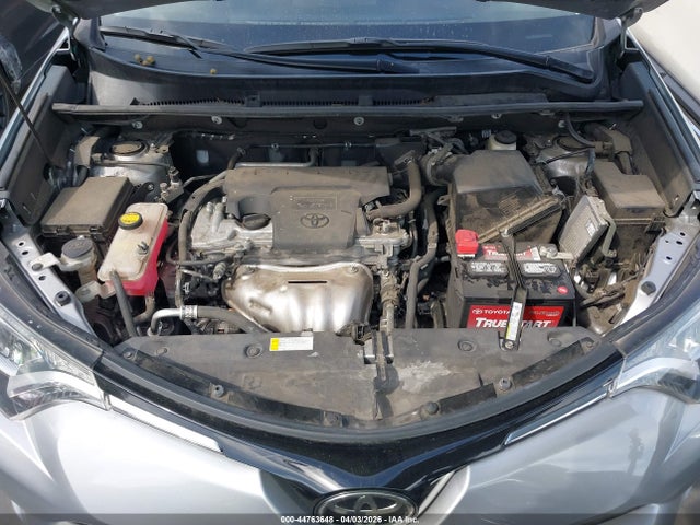 Toyota Rav4 Xle 2018 2T3RFREV0JW815178 Image 10