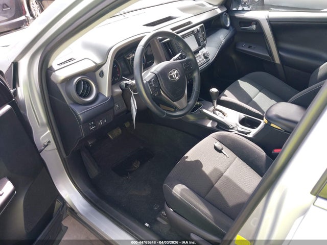 Toyota Rav4 Xle 2018 2T3RFREV0JW815178 Image 18