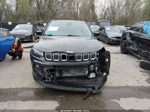 2022 Jeep Compass Latitude 4x4 მანქანა იყიდება აუქციონზე, vin: 3C4NJDBB9NT116204, აუქციონის ნომერი: 44763650
