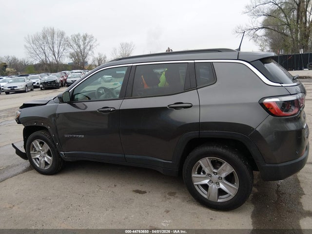 2022 Jeep Compass Latitude 4x4 მანქანა იყიდება აუქციონზე, vin: 3C4NJDBB9NT116204, აუქციონის ნომერი: 44763650