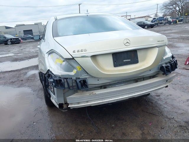 Продажа на аукционе авто 2015 Mercedes-benz S 550 4matic, vin: WDDUG8FB3FA180166, номер лота: 44763653