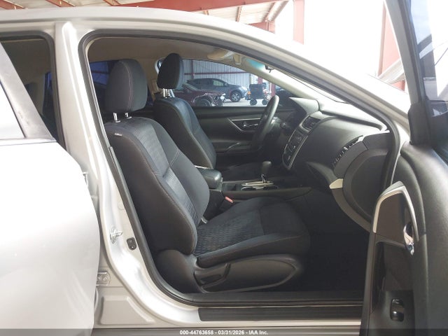 1N4AL3AP4HN354021 Nissan Altima 2.5 S