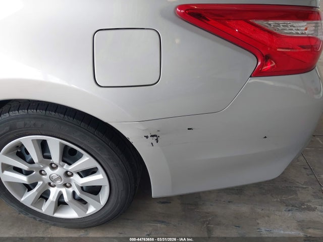 1N4AL3AP4HN354021 Nissan Altima 2.5 S