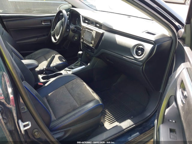 2018 TOYOTA COROLLA 2T1BURHEXJC093263 Photo 4
