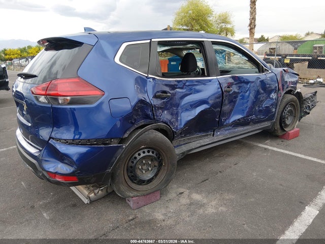 JN8AT2MT0HW149498 Nissan ROGUE S