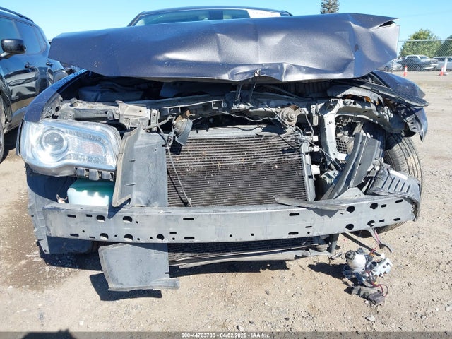 Продаж на аукціоні авто 2016 Chrysler 300 Limited, vin: 2C3CCAAG0GH223767, номер лоту: 44763700