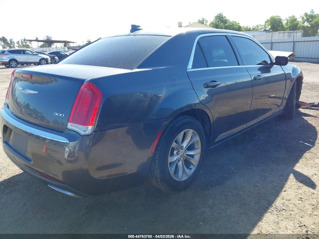 2016 CHRYSLER 300 2C3CCAAG0GH223767 Photo 3