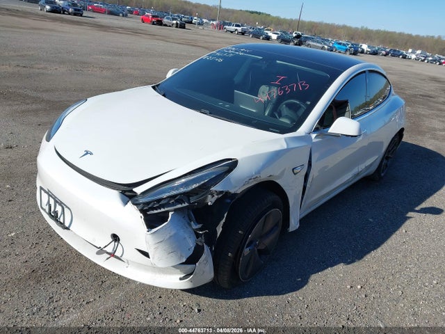 Tesla Model 3 Long Range/performance 2019 5YJ3E1EB1KF494016 Image 2