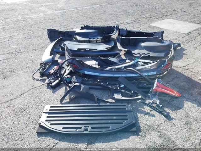 2T3RFREV7HW673440 Toyota Rav4 Xle