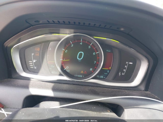 2015 VOLVO XC60 YV440MDCXF2620264 Photo 6