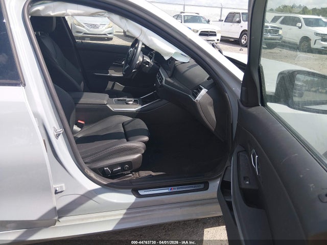 2024 Bmw 330i მანქანა იყიდება აუქციონზე, vin: 3MW69FF03R8E67438, აუქციონის ნომერი: 44763730
