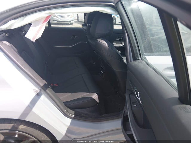 2024 Bmw 330i მანქანა იყიდება აუქციონზე, vin: 3MW69FF03R8E67438, აუქციონის ნომერი: 44763730