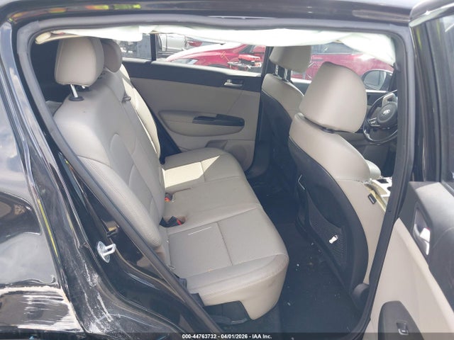 Продажа на аукционе авто 2020 Kia Sportage S, vin: KNDP63AC5L7665849, номер лота: 44763732