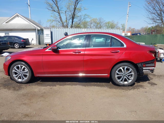 2018 Mercedes-benz C 300 4matic მანქანა იყიდება აუქციონზე, vin: WDDWF4KB3JR318311, აუქციონის ნომერი: 44763746