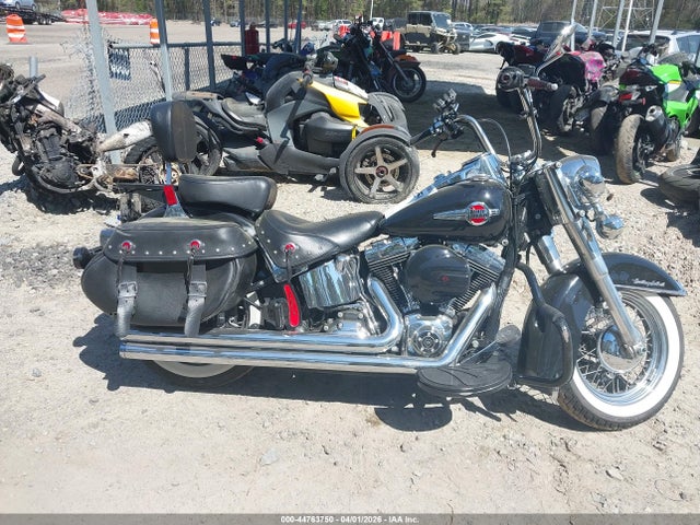Harley-Davidson Flstc Heritage Softail Classic 2017 1HD1BWV17HB015340 Image 11