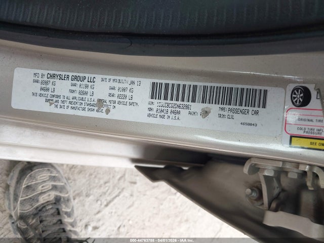44763788 :رقم المزاد ، 1C3CCBCG2DN632861 vin ، 2013 Chrysler 200 Limited مزاد بيع