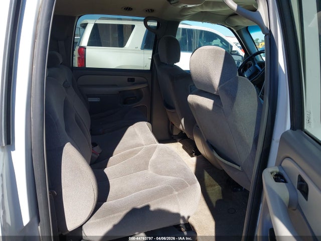 2002 Gmc Yukon Xl 1500 Sle მანქანა იყიდება აუქციონზე, vin: 1GKEC16Z02J268167, აუქციონის ნომერი: 44763797