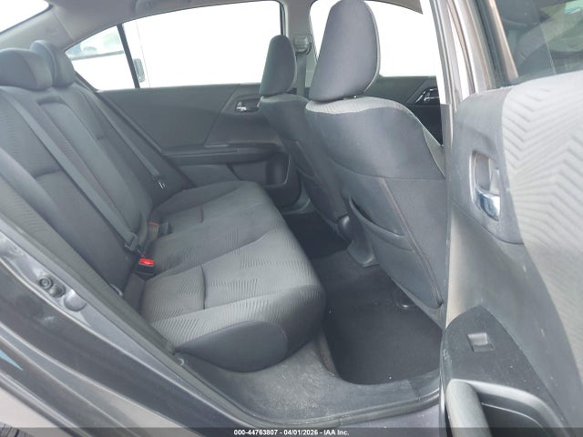 Продажа на аукционе авто 2017 Honda Accord Lx, vin: 1HGCR2F3XHA004709, номер лота: 44763807