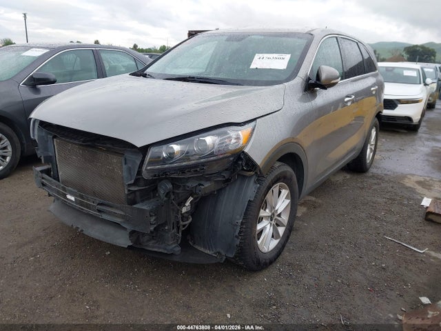 5XYPG4A51KG471857 KIA Sorento 3.3l Lx