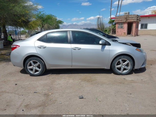 2T1BURHE6GC545721 Toyota COROLLA LE