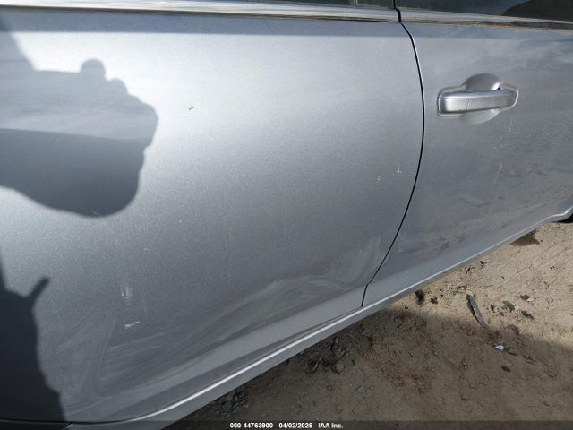 19XZE4F51KE011313 Honda INSIGHT EX