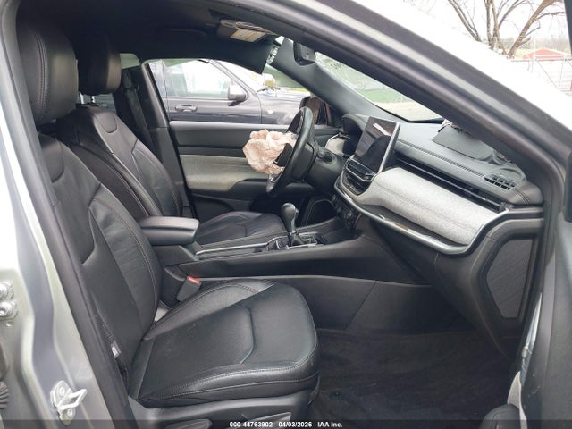 Продажа на аукционе авто 2023 Jeep Compass Latitude Lux Fwd, vin: 3C4NJDFN6PT571857, номер лота: 44763902