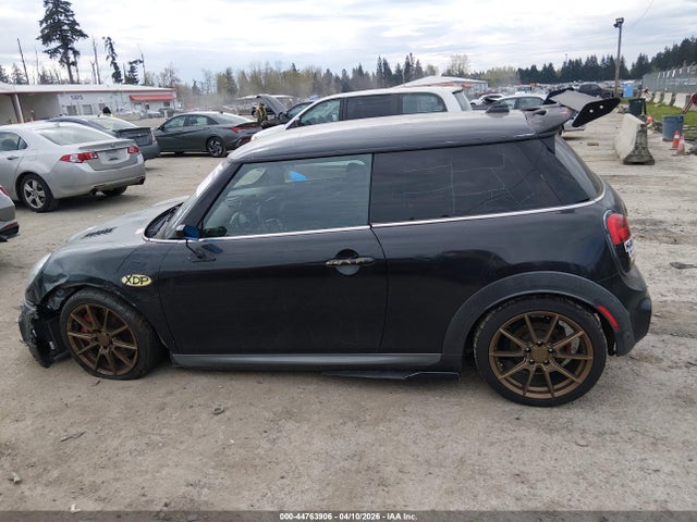 Mini Hardtop John Cooper Works 2017 WMWXM9C5XHT997241 Image 13