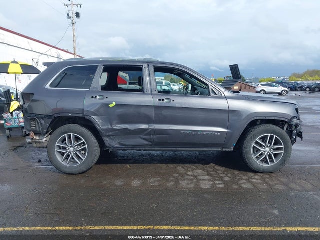 1C4RJEBG3JC392676 Jeep Grand Cherokee Limited 4x2