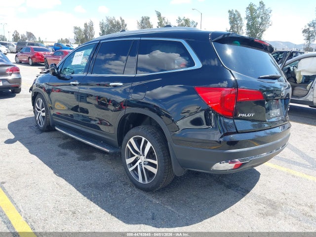 44763945 :رقم المزاد ، 5FNYF6H9XJB019732 vin ، 2018 Honda Pilot Touring مزاد بيع