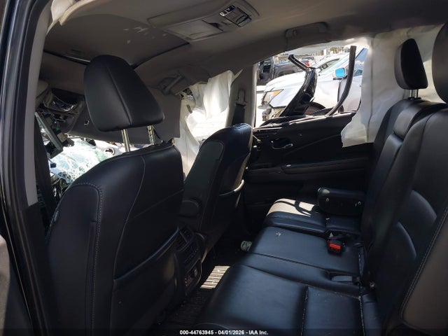 44763945 :رقم المزاد ، 5FNYF6H9XJB019732 vin ، 2018 Honda Pilot Touring مزاد بيع