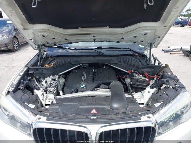 2015 BMW X5 5UXKR0C53F0P10488 Photo 9
