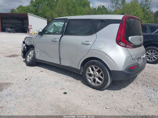 2021 Kia Soul S მანქანა იყიდება აუქციონზე, vin: KNDJ23AU0M7774960, აუქციონის ნომერი: 44763969