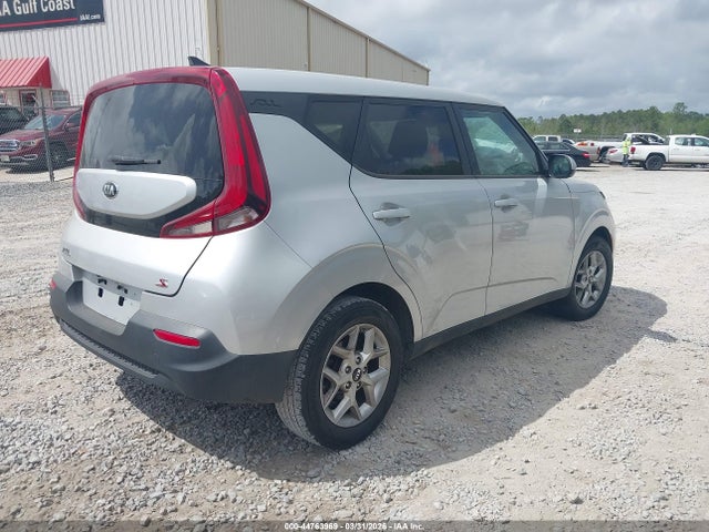 2021 Kia Soul S მანქანა იყიდება აუქციონზე, vin: KNDJ23AU0M7774960, აუქციონის ნომერი: 44763969
