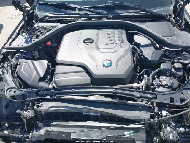 44763972 :رقم المزاد ، 3MW69FF01P8D26896 vin ، 2023 Bmw 330i مزاد بيع