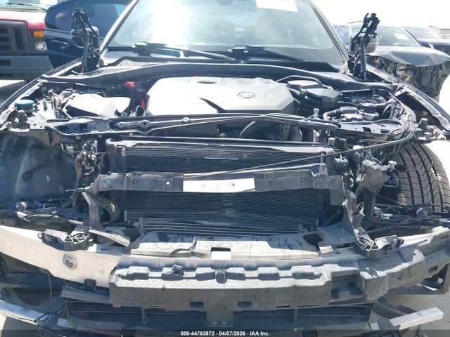 44763972 :رقم المزاد ، 3MW69FF01P8D26896 vin ، 2023 Bmw 330i مزاد بيع