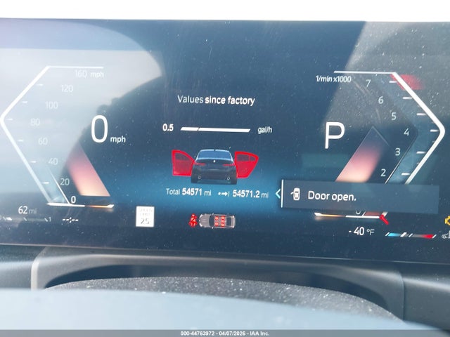 44763972 :رقم المزاد ، 3MW69FF01P8D26896 vin ، 2023 Bmw 330i مزاد بيع