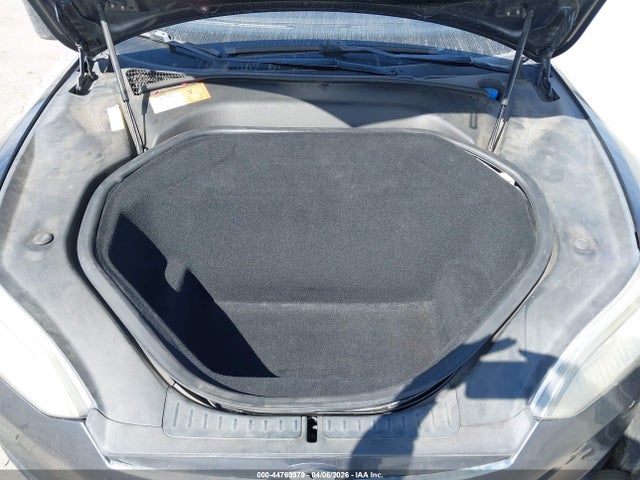 2015 TESLA MODEL S 5YJSA1H42FF080995 Photo 9