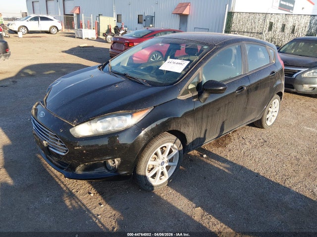 Ford FIESTA SE 2017 3FADP4EJ4HM136362 Image 2